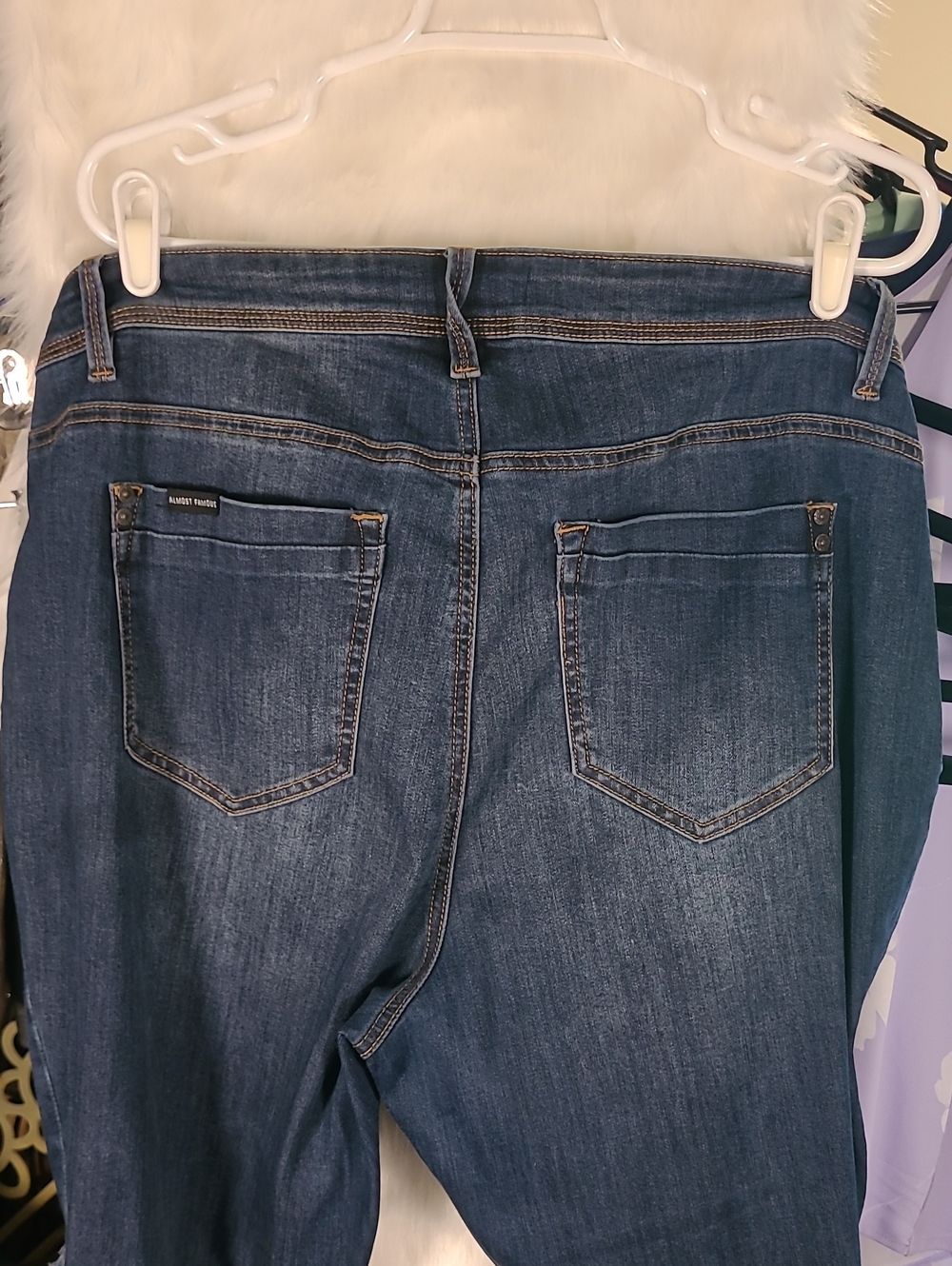 Almost Famous Jeans - Picture 4 of 5